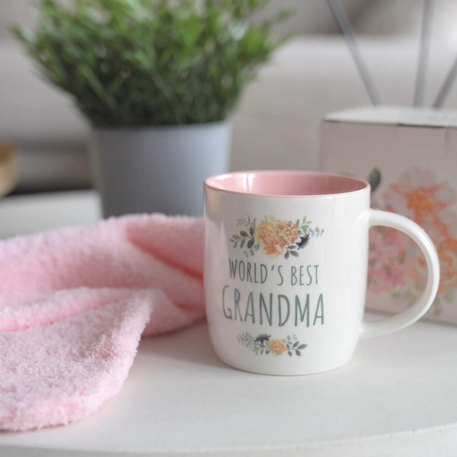 World’s Best Grandma Mug & Cozy Socks Gift Set